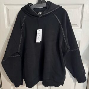 UGG womens classic hoodie Tasman black Large
